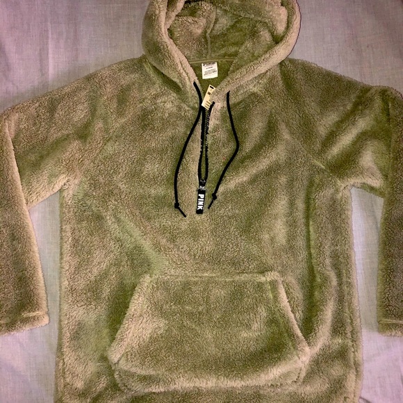 NWT PINK VICTORIA’S SECRET SHERPA PULL OVER SZ M - Picture 5 of 8